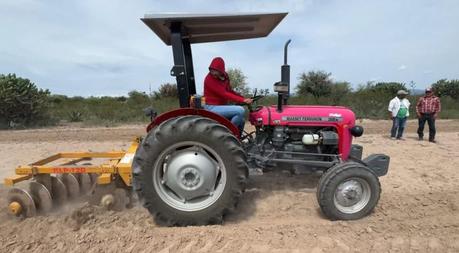 Lanzan programa Mujeres al Tractor para productoras rurales Lanzan programa Mujeres al Tractor para productoras rurales