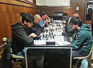 MF Diego Carbone, gana invicto en El Progreso semifinal del absoluto Uruguayo. MF Diego Carbone, gana invicto en El Progreso semifinal del absoluto Uruguayo.