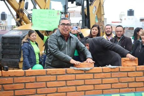 Avanza parque urbano y centro de servicios en la colonia La Virgen